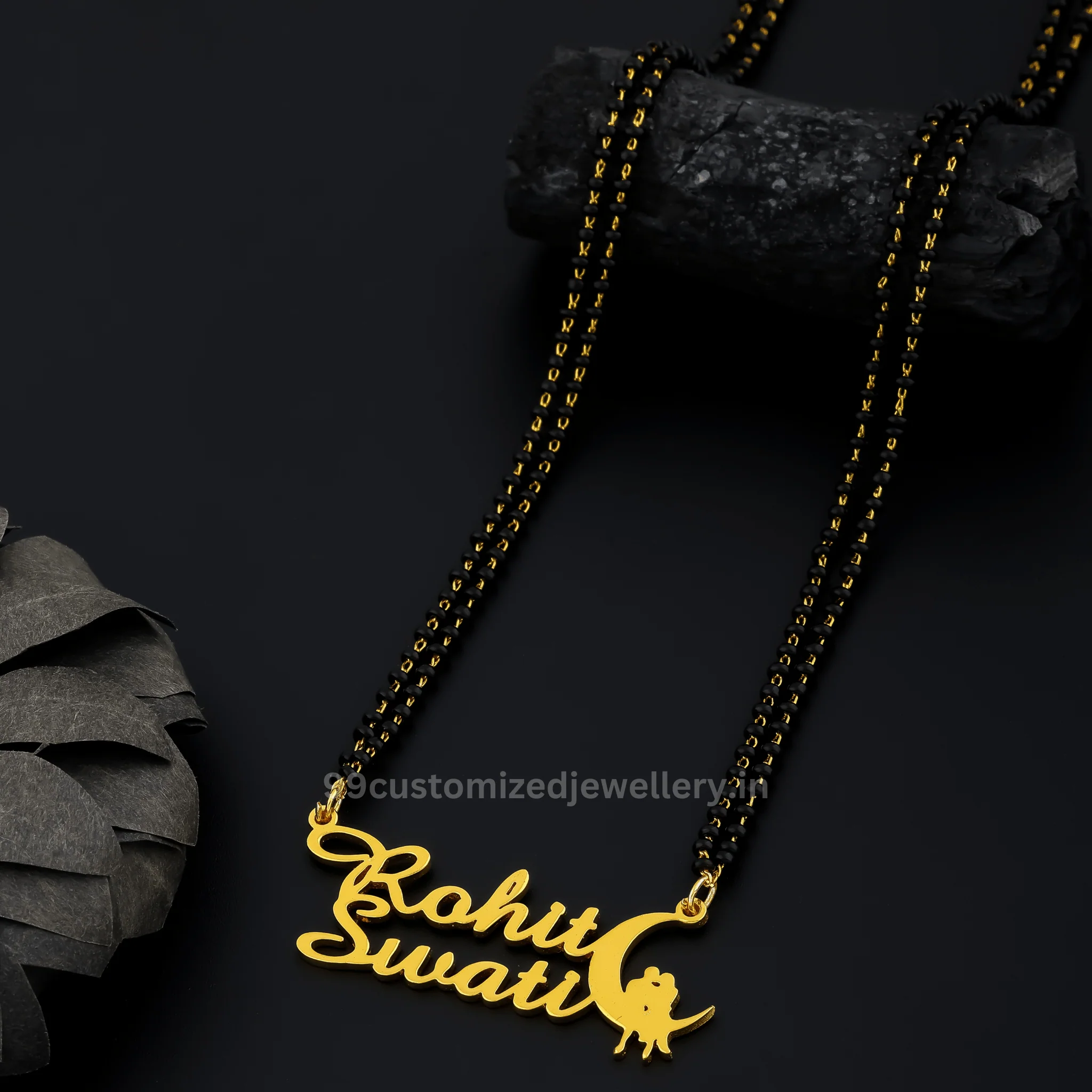 Custom Couple Name Necklace – Personalized Gold Name Pendant for Lovers - Image 2