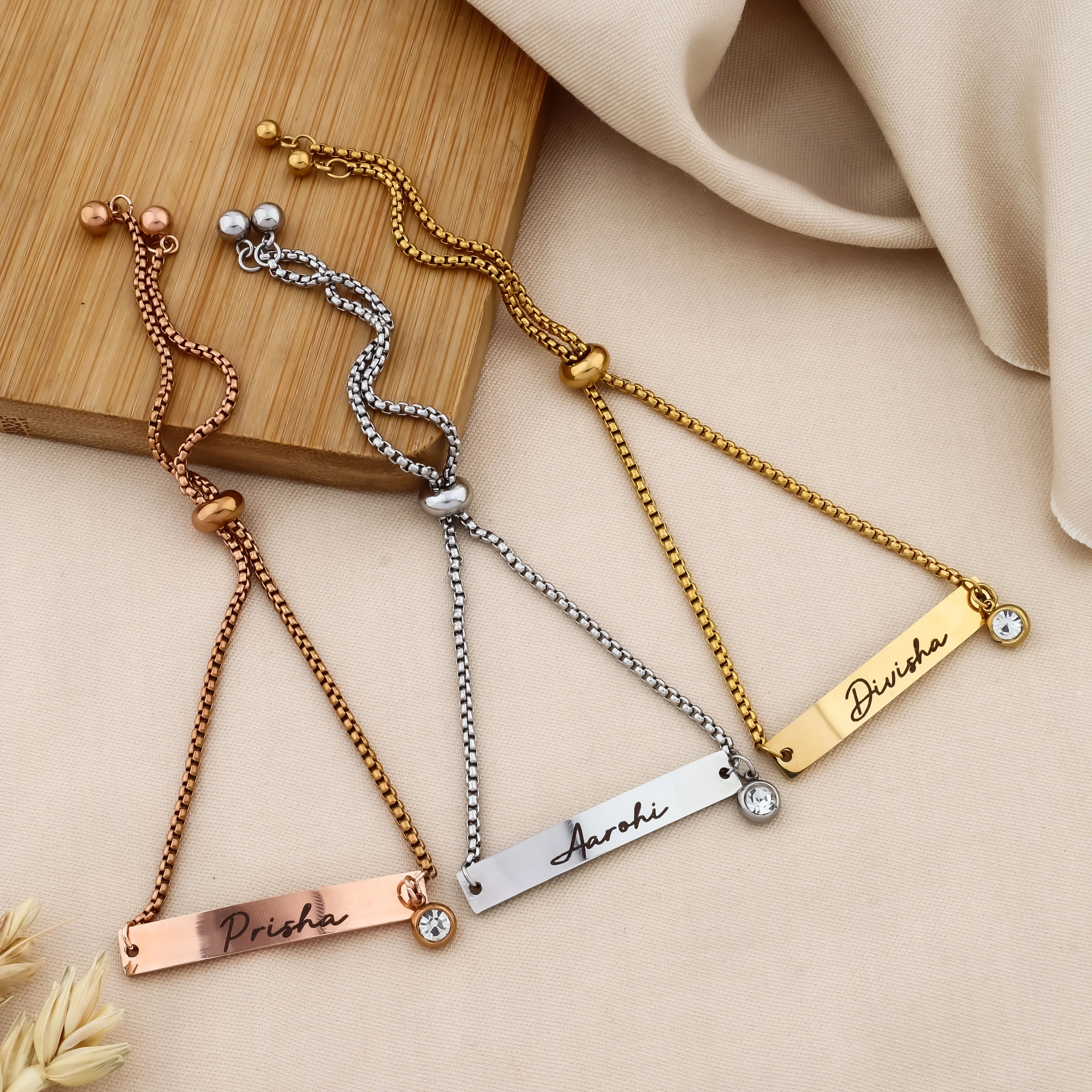 Personalized Name Bracelet with Crystal Charm β Diamond Chain