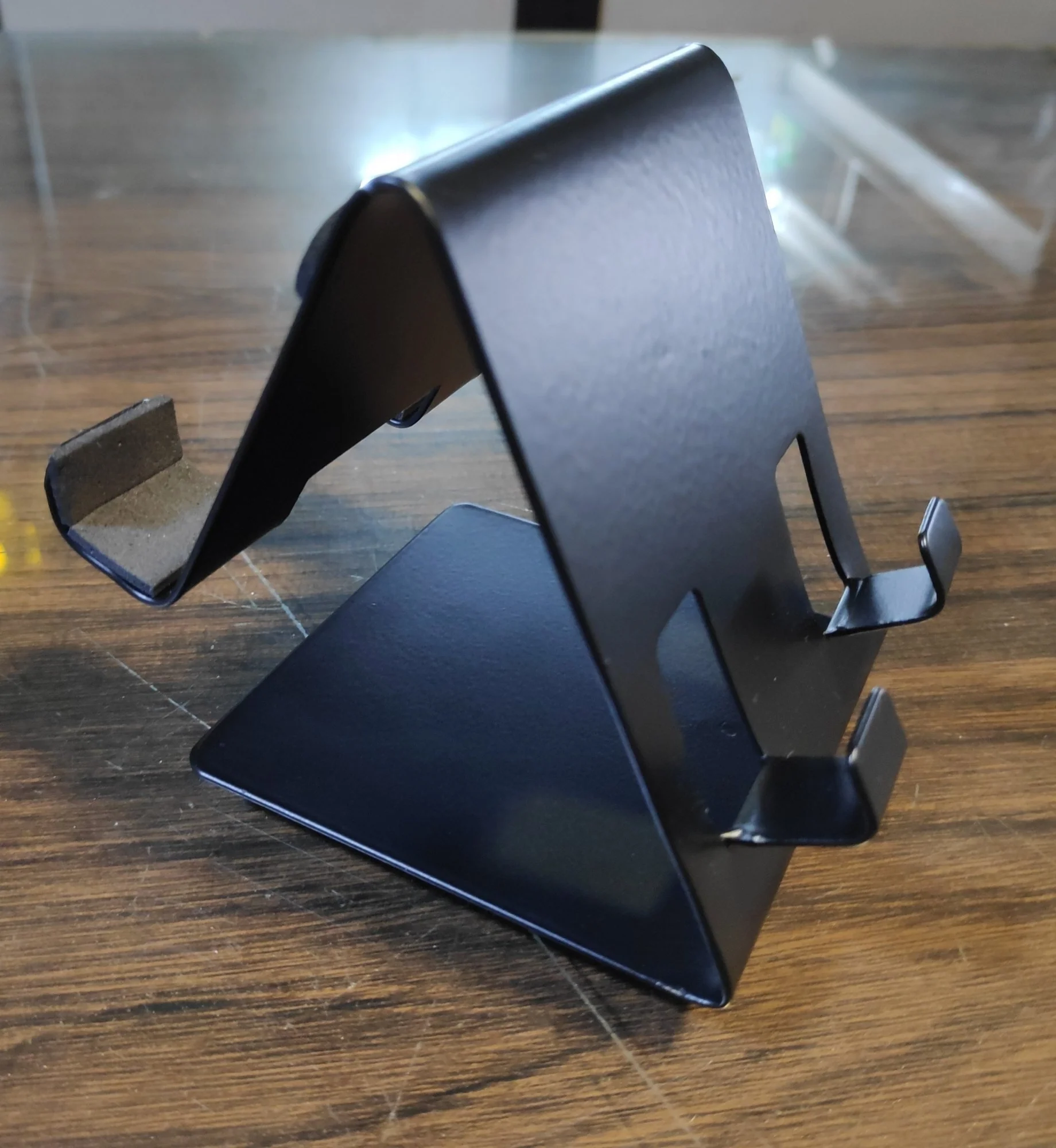 Universal Metal Mobile & Tablet Stand – Anti-Slip Holder - Image 3